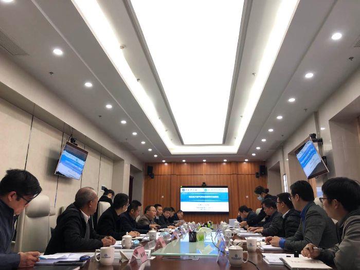5.9跨越-11月26日，省天然氣公司鹽穴儲(chǔ)氣庫(kù)項(xiàng)目地質(zhì)預(yù)可行性研究順利通過(guò)評(píng)審，評(píng)審會(huì)議現(xiàn)場(chǎng)（攝影：程平）